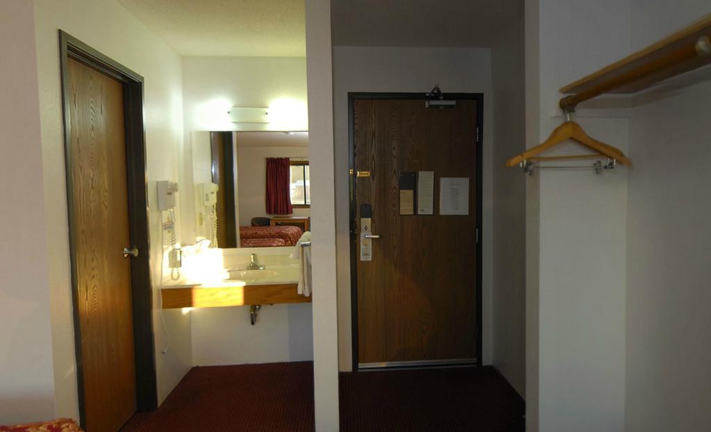 Rodeway Inn Brainerd Zewnętrze zdjęcie